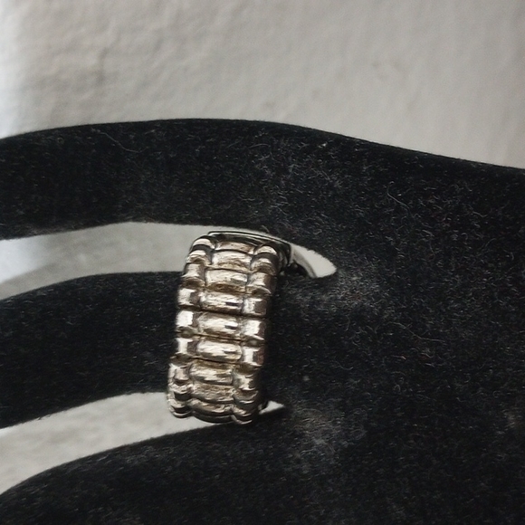 Stretchable Ring - Picture 6 of 8